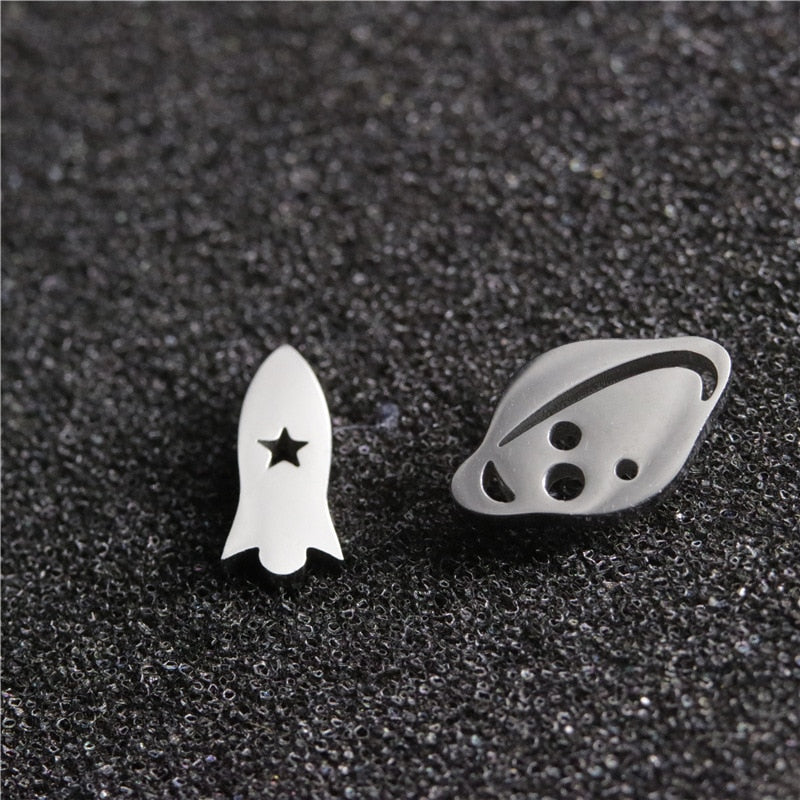 Stainless Steel Earrings  Women Men  Black Star Ghost Spike Stud Earring Best Gift